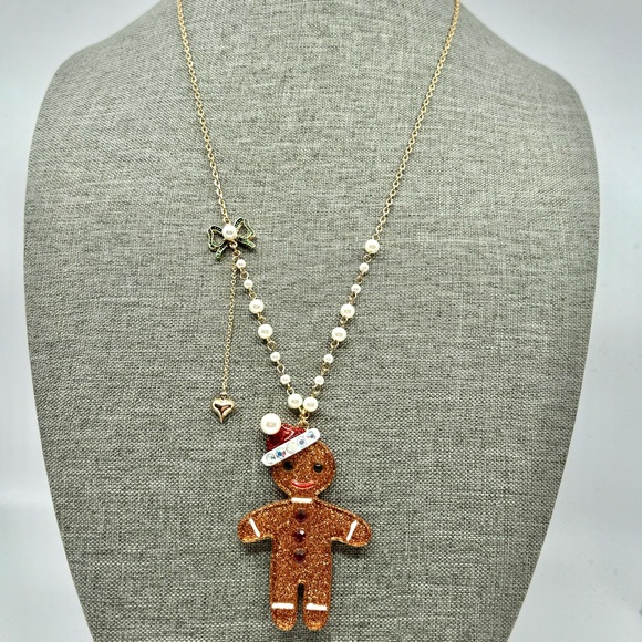 Betsey Johnson ‘Feliz Navidad’ Gingerbread Man Necklace; Stud Earrings Set NWT - Picture 7 of 16